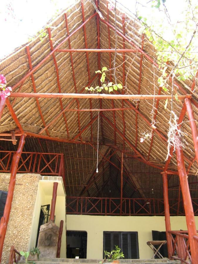 לינה וארוחת בוקר Kiloran Funzi House מראה חיצוני תמונה