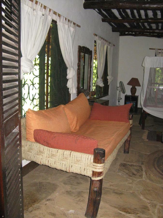לינה וארוחת בוקר Kiloran Funzi House מראה חיצוני תמונה