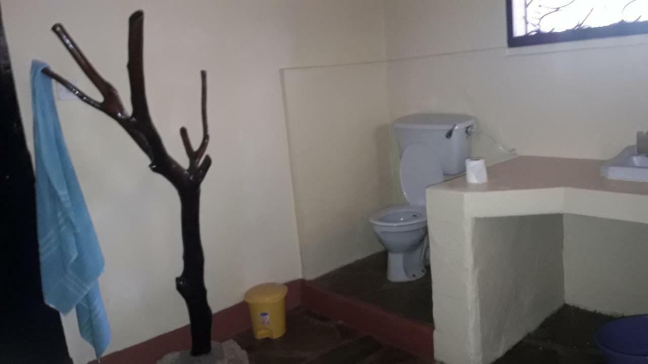 לינה וארוחת בוקר Kiloran Funzi House מראה חיצוני תמונה