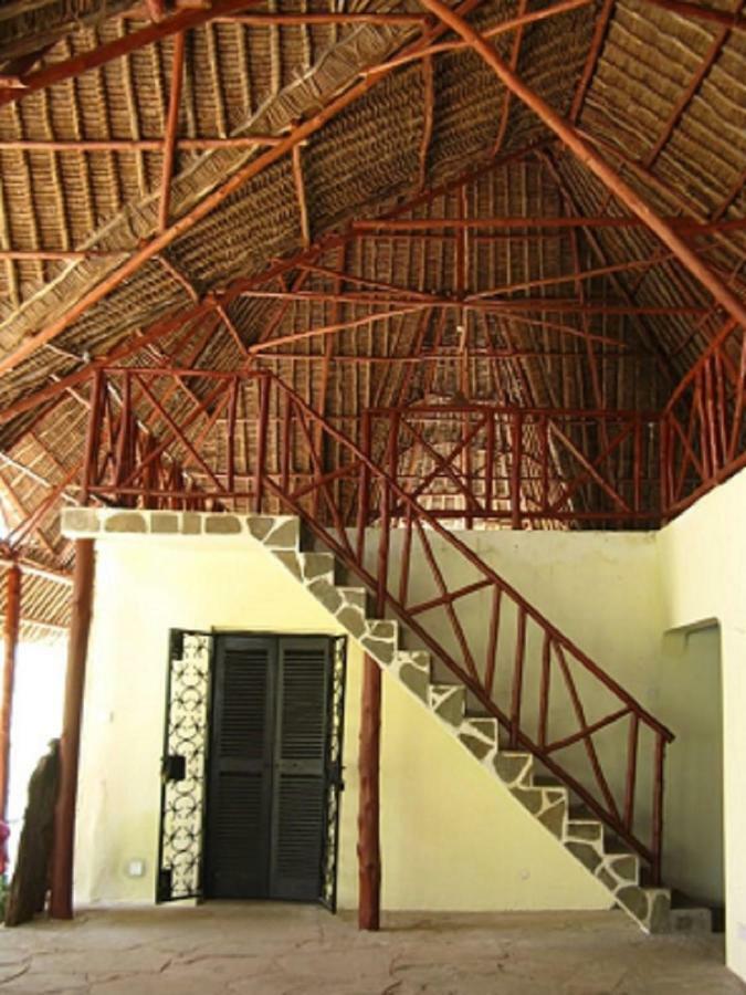 לינה וארוחת בוקר Kiloran Funzi House מראה חיצוני תמונה