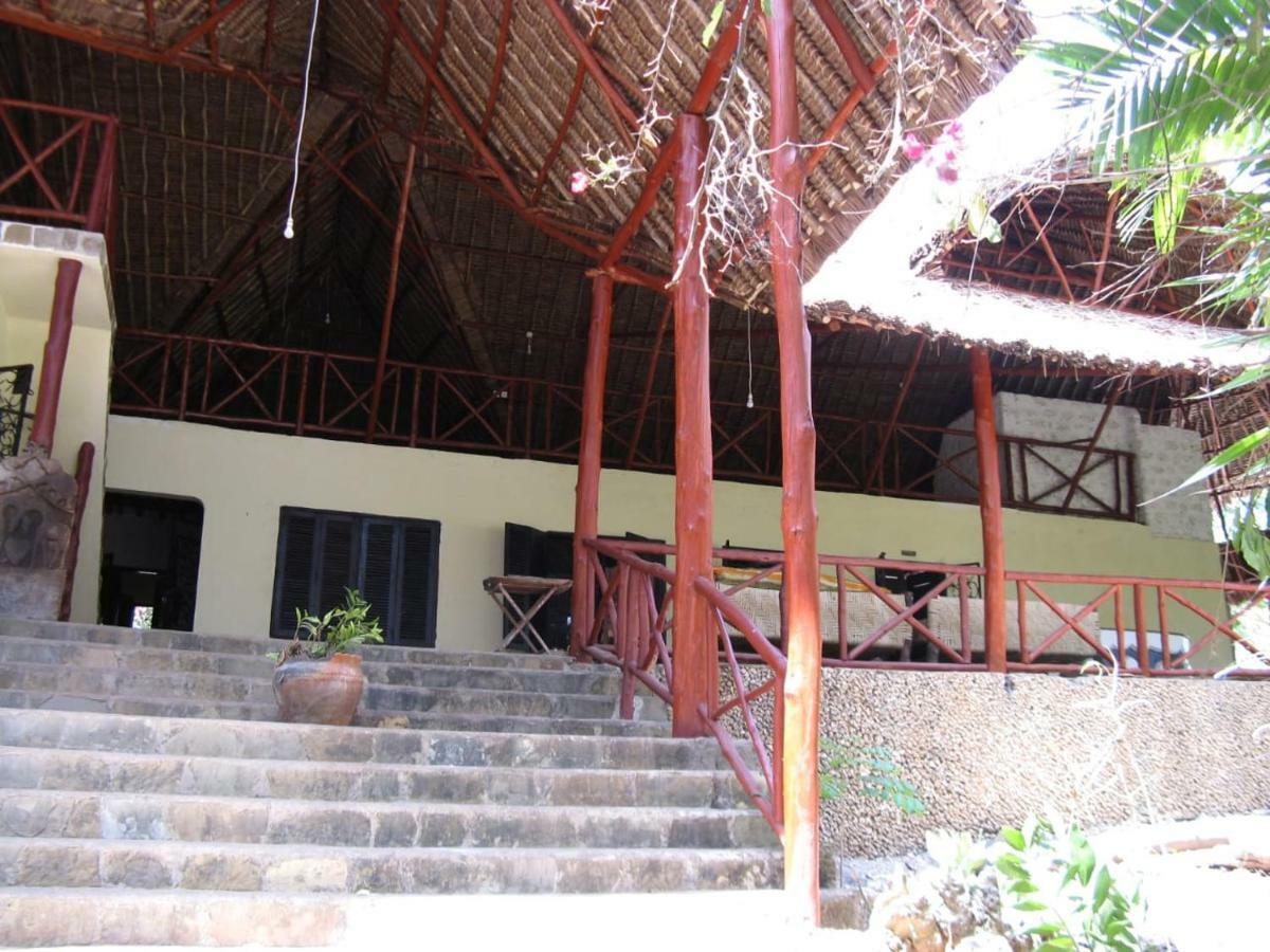 לינה וארוחת בוקר Kiloran Funzi House מראה חיצוני תמונה